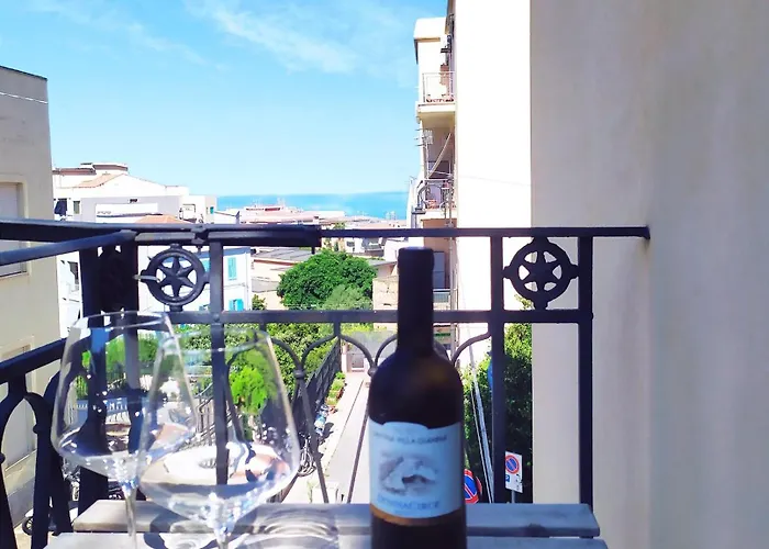 Konukevi Piccolo Borgo Antico Cefalù